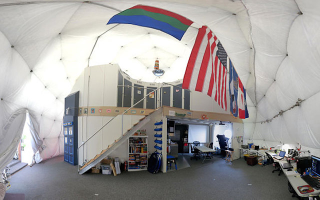 Illustration for article titled NASA Just Sealed Six People In a Dome For a Year to Practice Mars